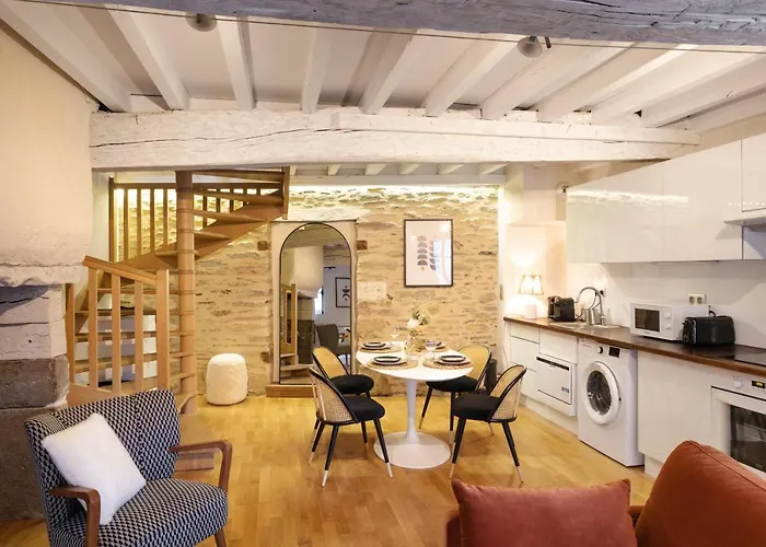 La Tourelle & L\'Honore - 2 Appartements Dans Le Centre Historique De Rennes