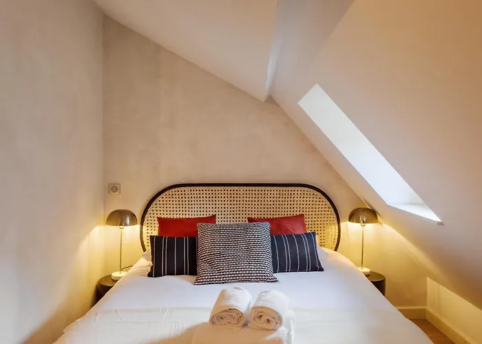 La Tourelle & L\'Honore - 2 Appartements Dans Le Centre Historique De Rennes