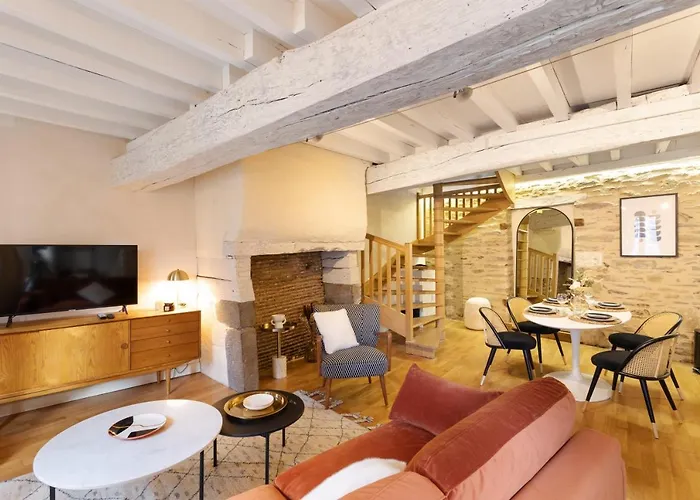 La Tourelle & L\'Honore - 2 Appartements Dans Le Centre Historique De Rennes